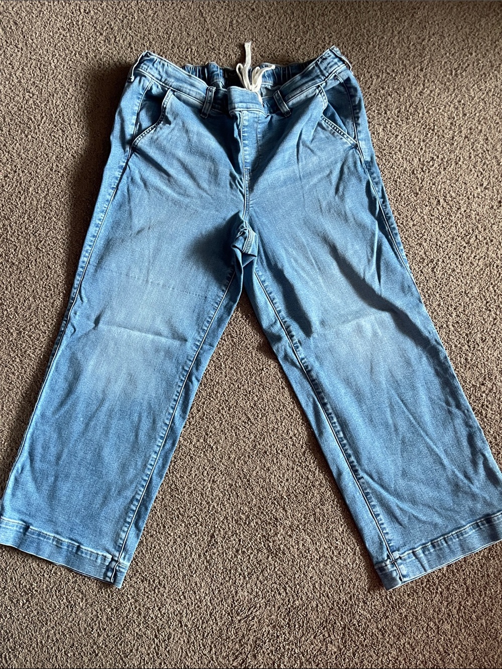 NWOT Torrid elastic waist jeans 1S - Light Blue